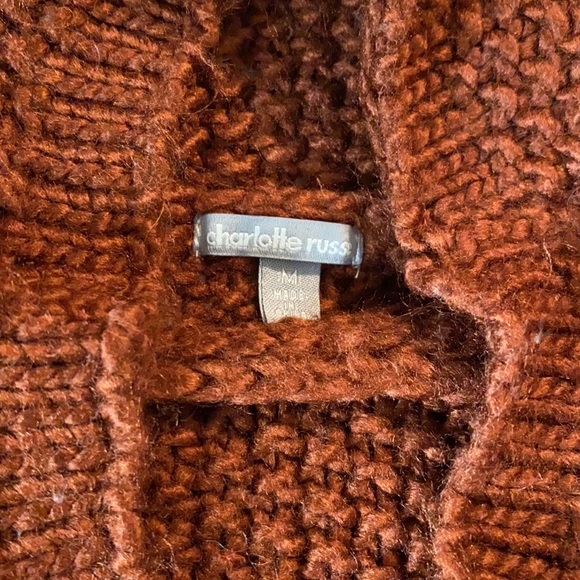 Charlotte Russe turtleneck sweater - Picture 4 of 5